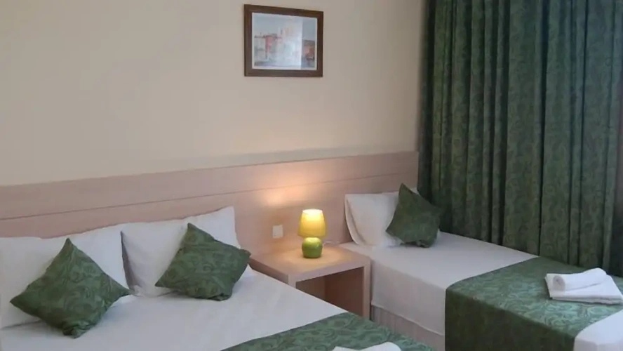 Economy room