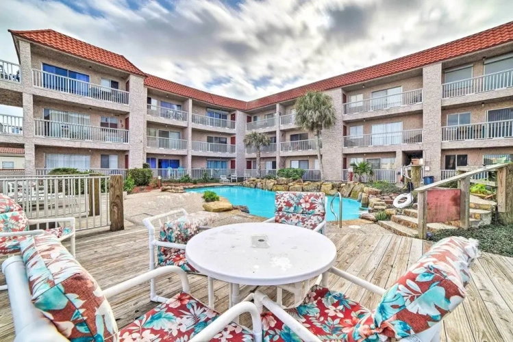 1 Bedroom Apartment with balcony
