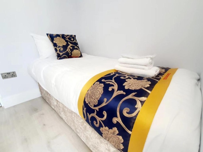 Deluxe Single room