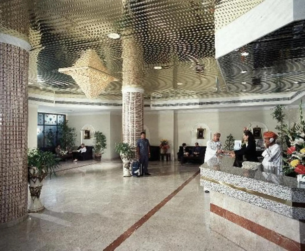 Al Madinah Holiday Hotel