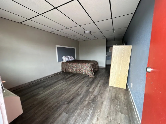 Shelaine Motel