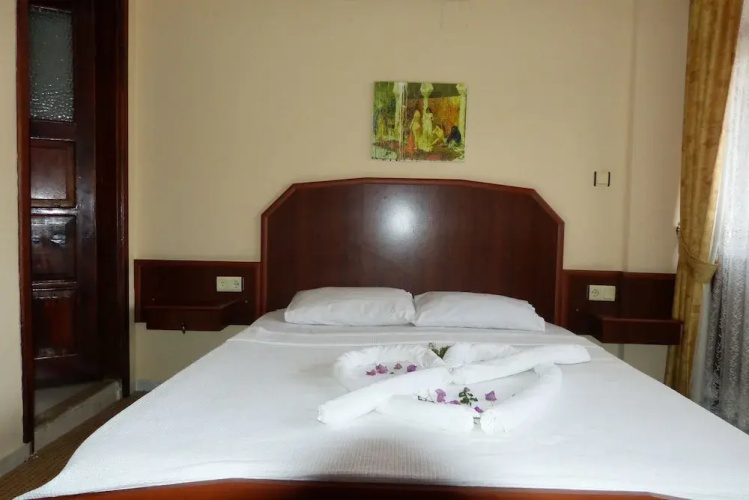Donmez Hotel