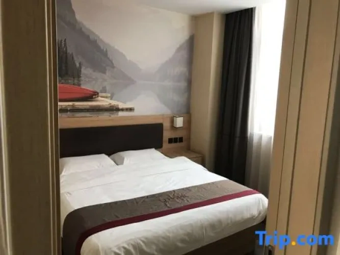 Quadruple Suite