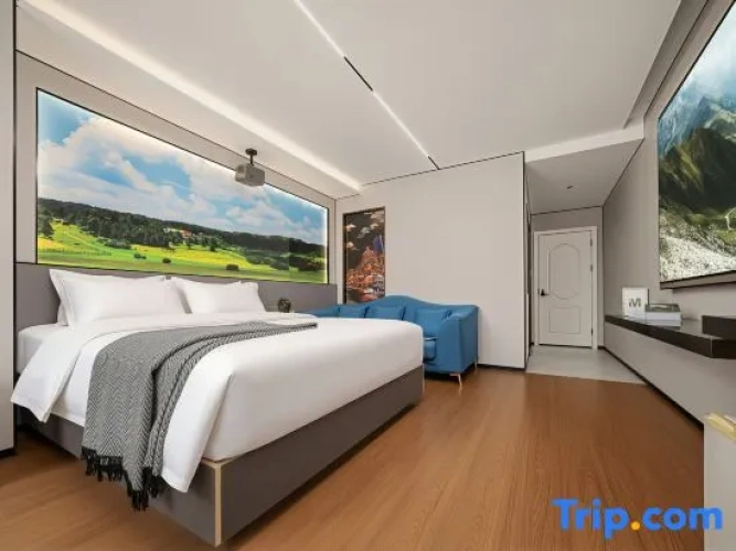 Standard Double room with river view