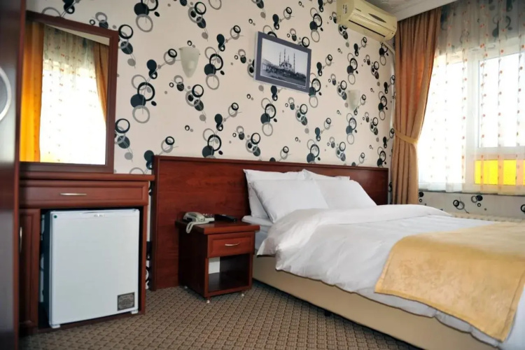 Saray Hotel