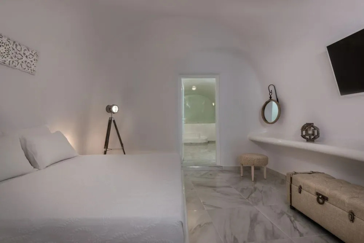 Infinity Collection Privé- Adults Only