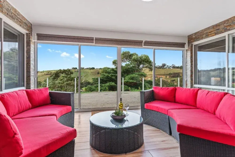 Serviced Houses - Bulla Hill