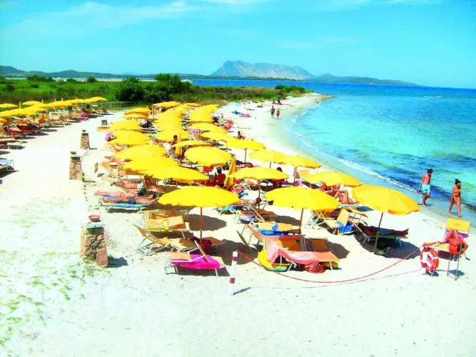 Bungalow Club Village