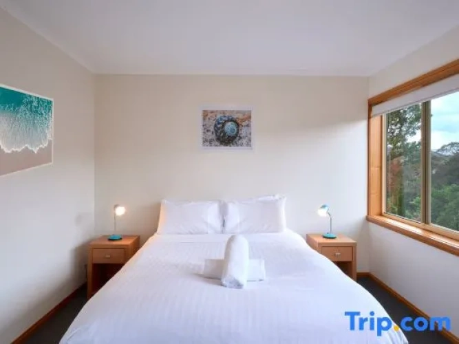 2 Bedrooms Cottage