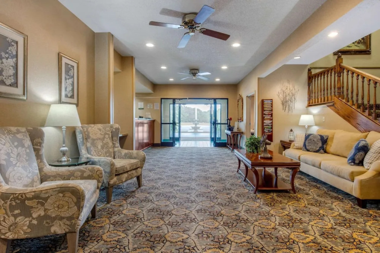 Comfort Inn & Suites
