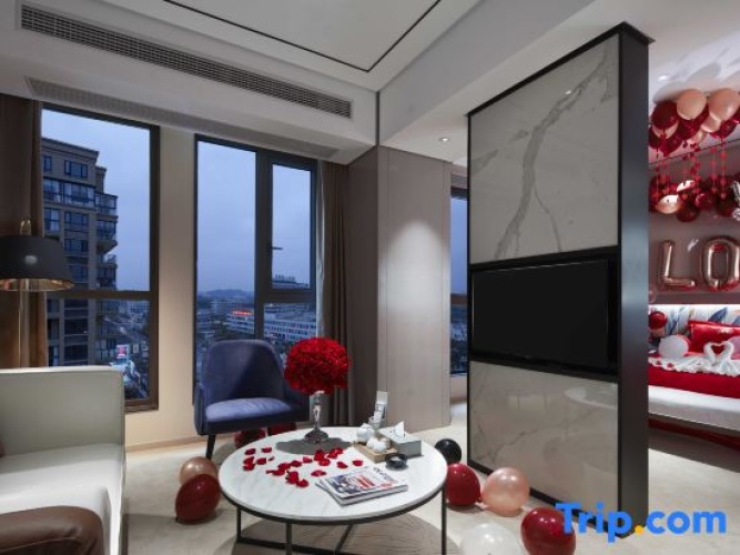 Prestige Suite
