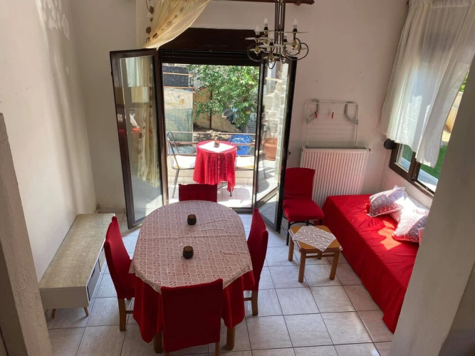 Lovely 2-bed House in Kavala