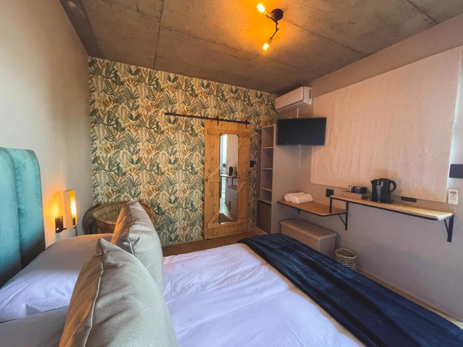 Le Bezz Guesthouse