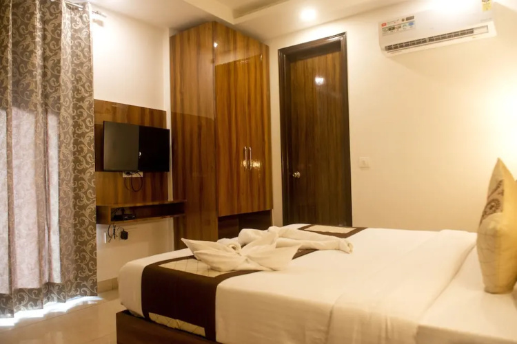 Posh Residency