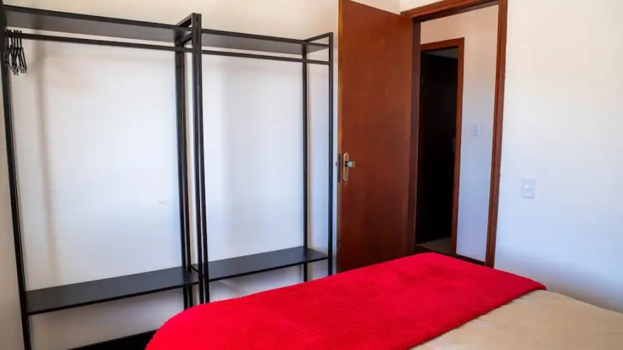 Casa com Lareira Wi-fi e Varanda com Vista