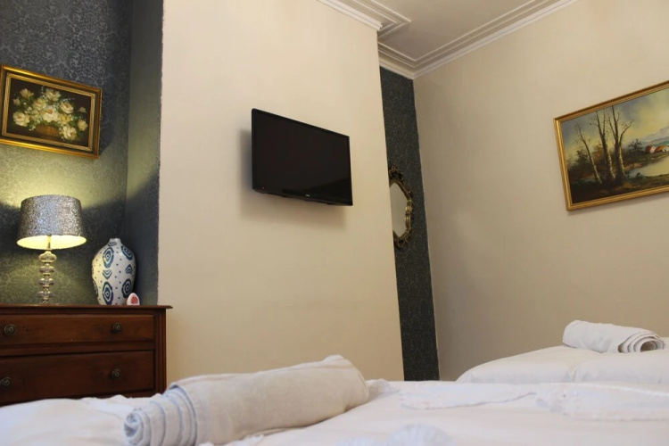 Advo Hostel