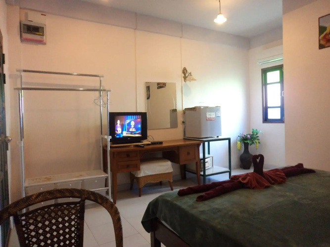 Baan Por Jai