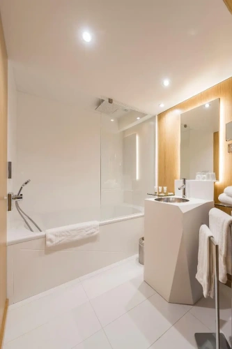 Standard Suite