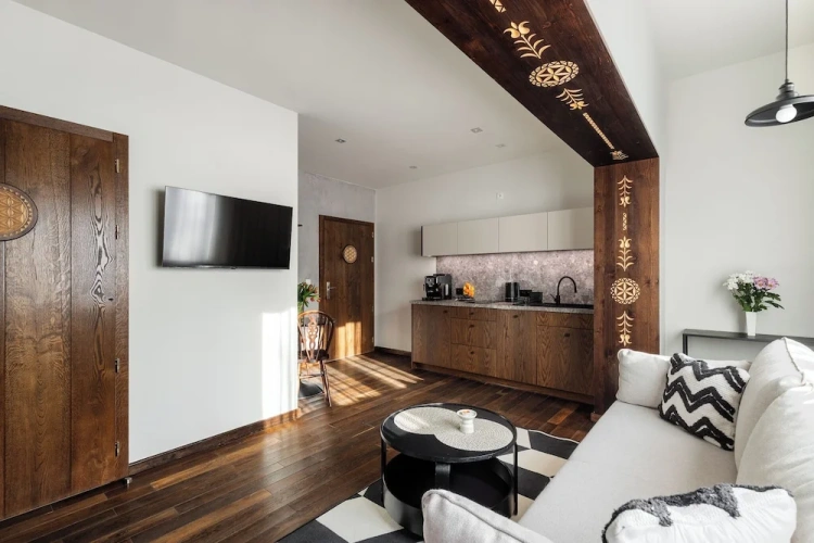 Apartment with balcony