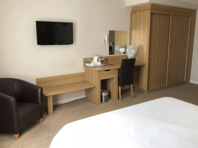 Eaton Hotel