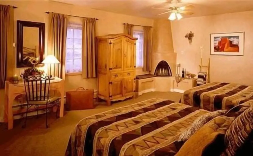 Hotel La Fonda Taos