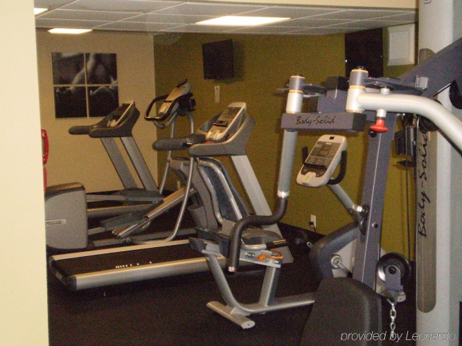 Country Inn & Suites by Radisson, Traverse City, MI photo 18