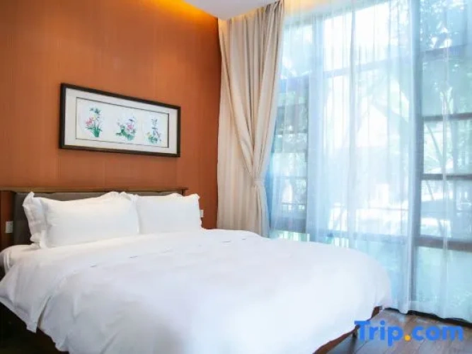 3 Bedrooms Luxury Villa