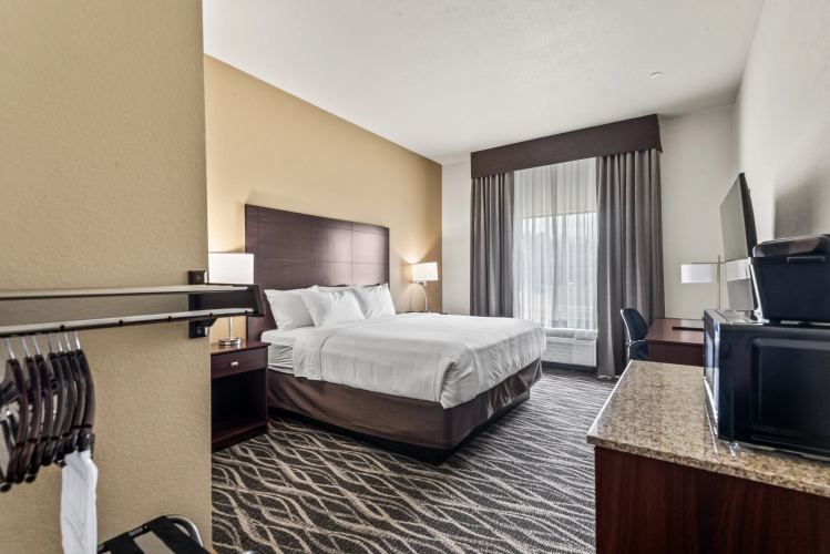 Cobblestone Hotel & Suites - Foley