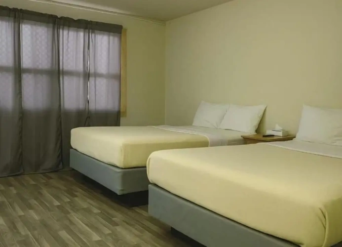 Standard Sextuple room