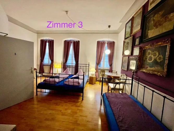 Standard Triple room