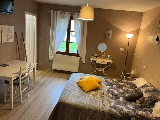 Standard Double room with garden view