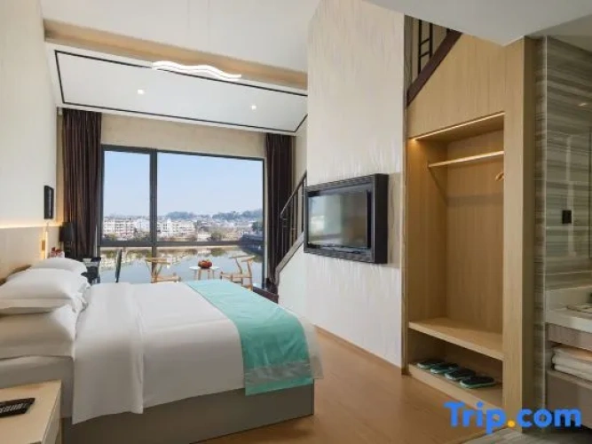 Duplex Suite with river view