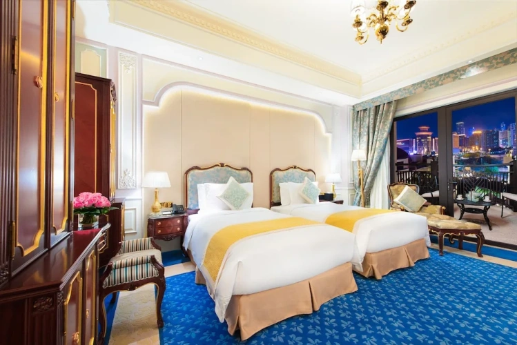 Superior Double room with balcony