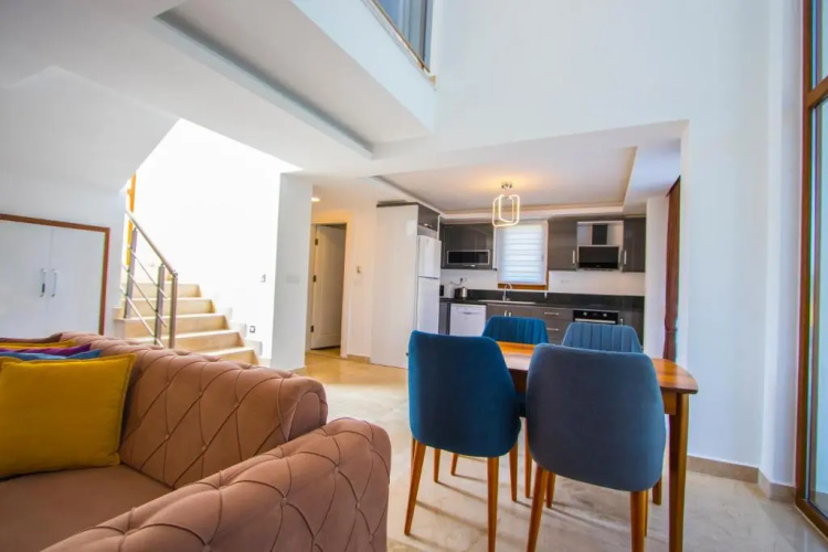 Silver Sami Villa