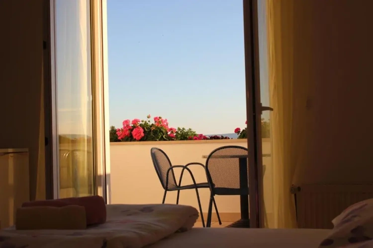 Deluxe Triple room with sea view