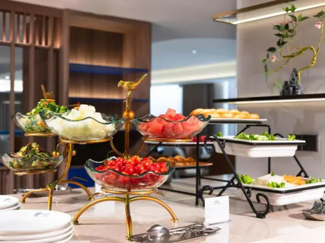 Holiday Inn Express Lvliang Xing County