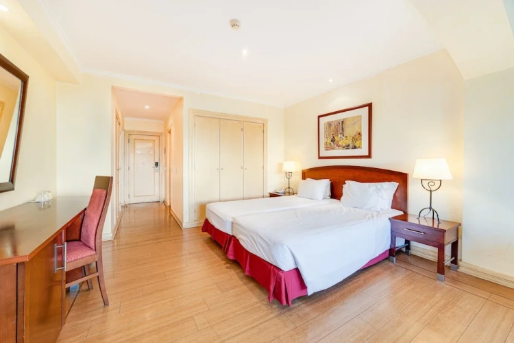 Junior Suite with balcony