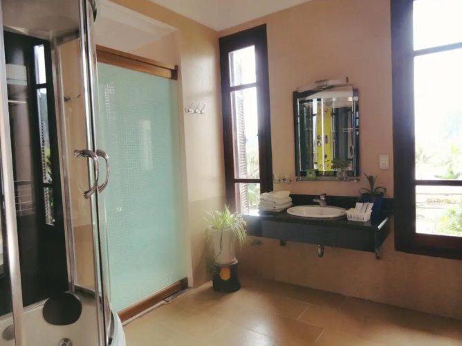 Ha Long Lily Homestay