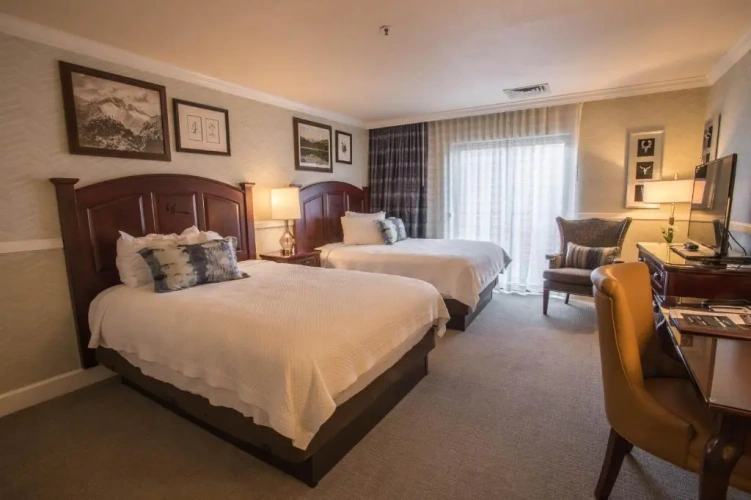 Deluxe Double Suite