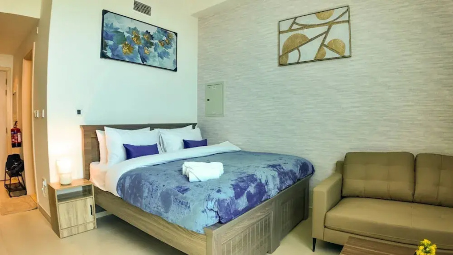 Silk Valley-Prime located cozy studio