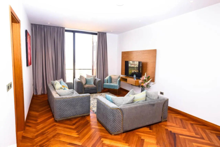 Broadwalk Residency