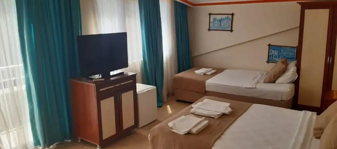 Dut House Selimiye