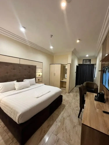 Premium room