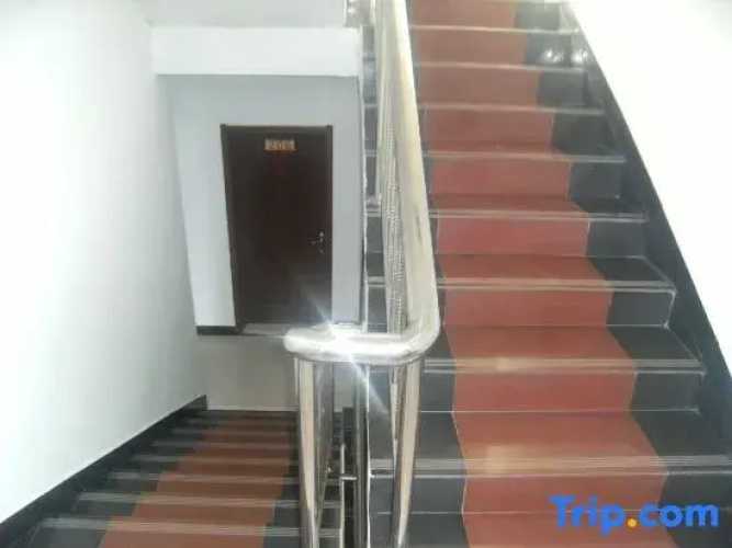 Yeshanpo Yongqing Hotel