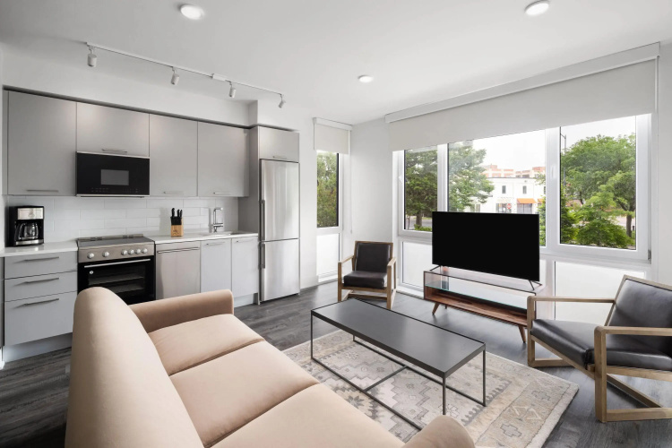 Reside Navy Yard, a Wyndham Residence