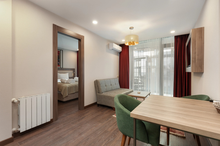 Sunshine Residence & Hotel