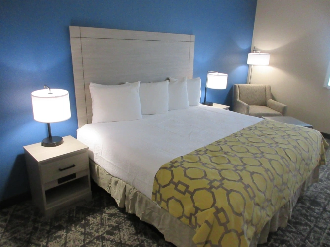 1 Bedroom Quadruple Suite