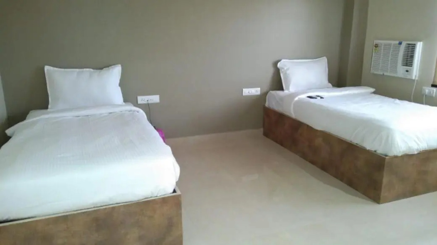 Hotel Shukhdham