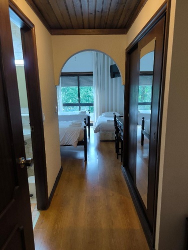 Standard Triple room with balcony