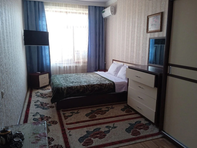Aziz Mehmon Hotel